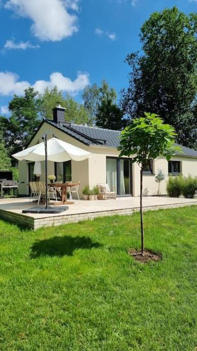 Haus Am Waldrand Und In Seenaehe Lehnin Esterno foto